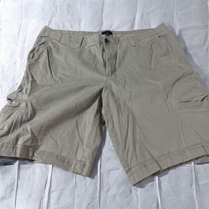 George Men’s Light Gray Cargo Shorts – Size 40